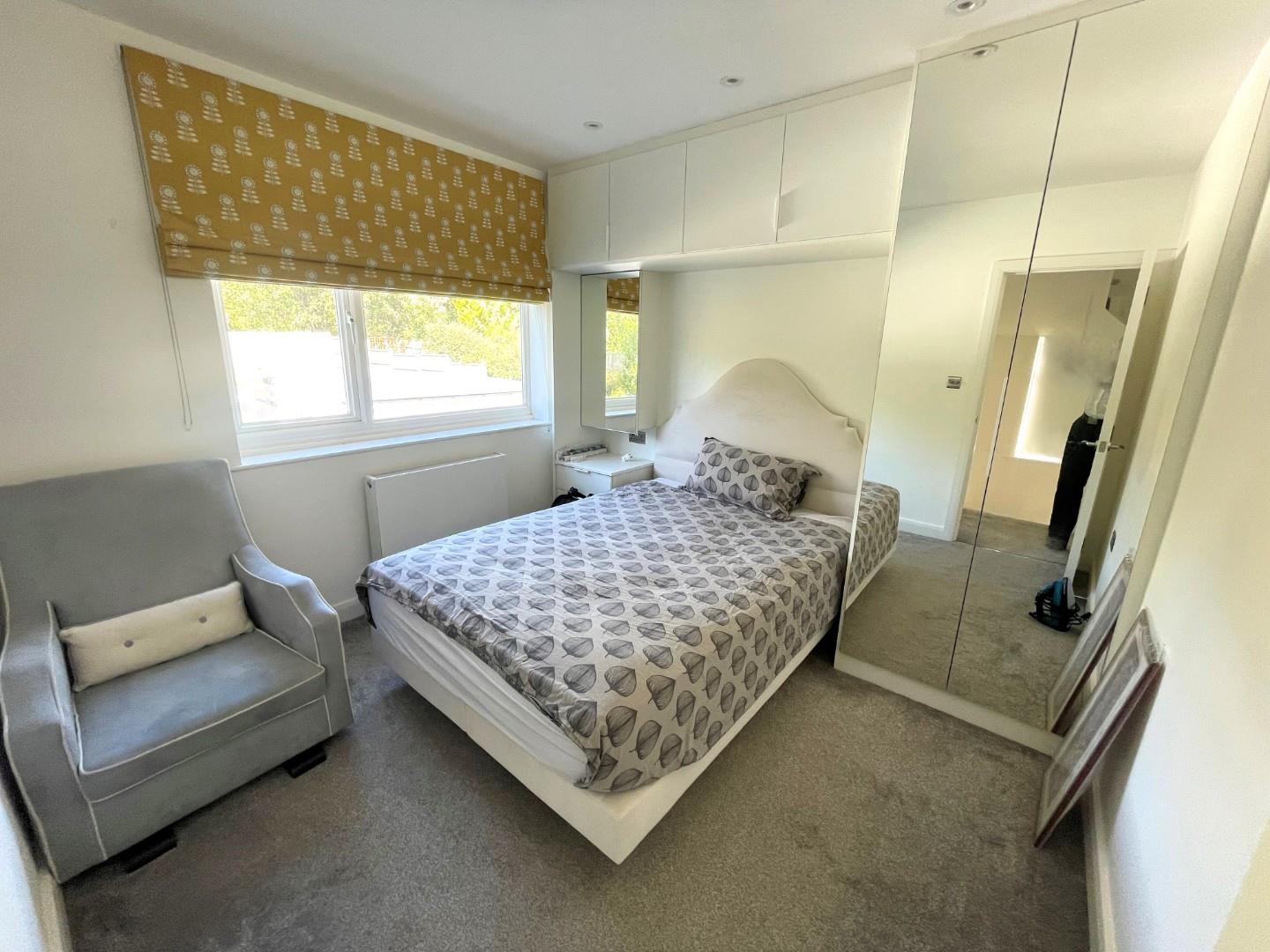 Grants Close, Mill Hill